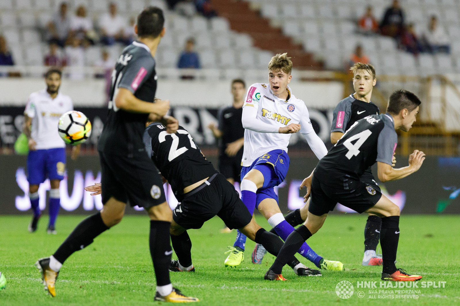 Hajduk - Lokomotiva 2:2